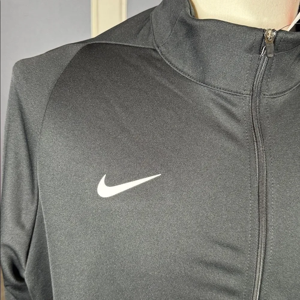 Nike Men’s Black Full Zip Epic Knit Training Jacket 2.0 Dri-Fit MEDIUM NWT